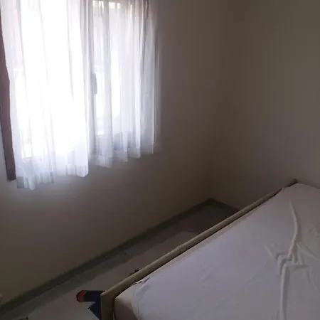 Muhteşem Tripleks Dikili